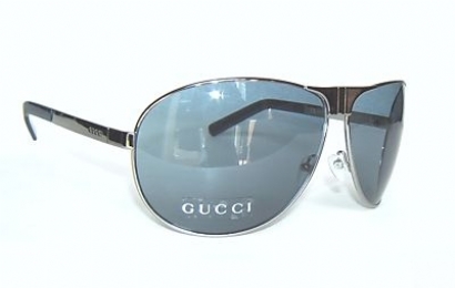 Gucci GG 1813/s v9jr7 white metallic sunglasses. Gucci | Accessories | Gucci Gg 813s V9jr7 White Metallic  main image 3