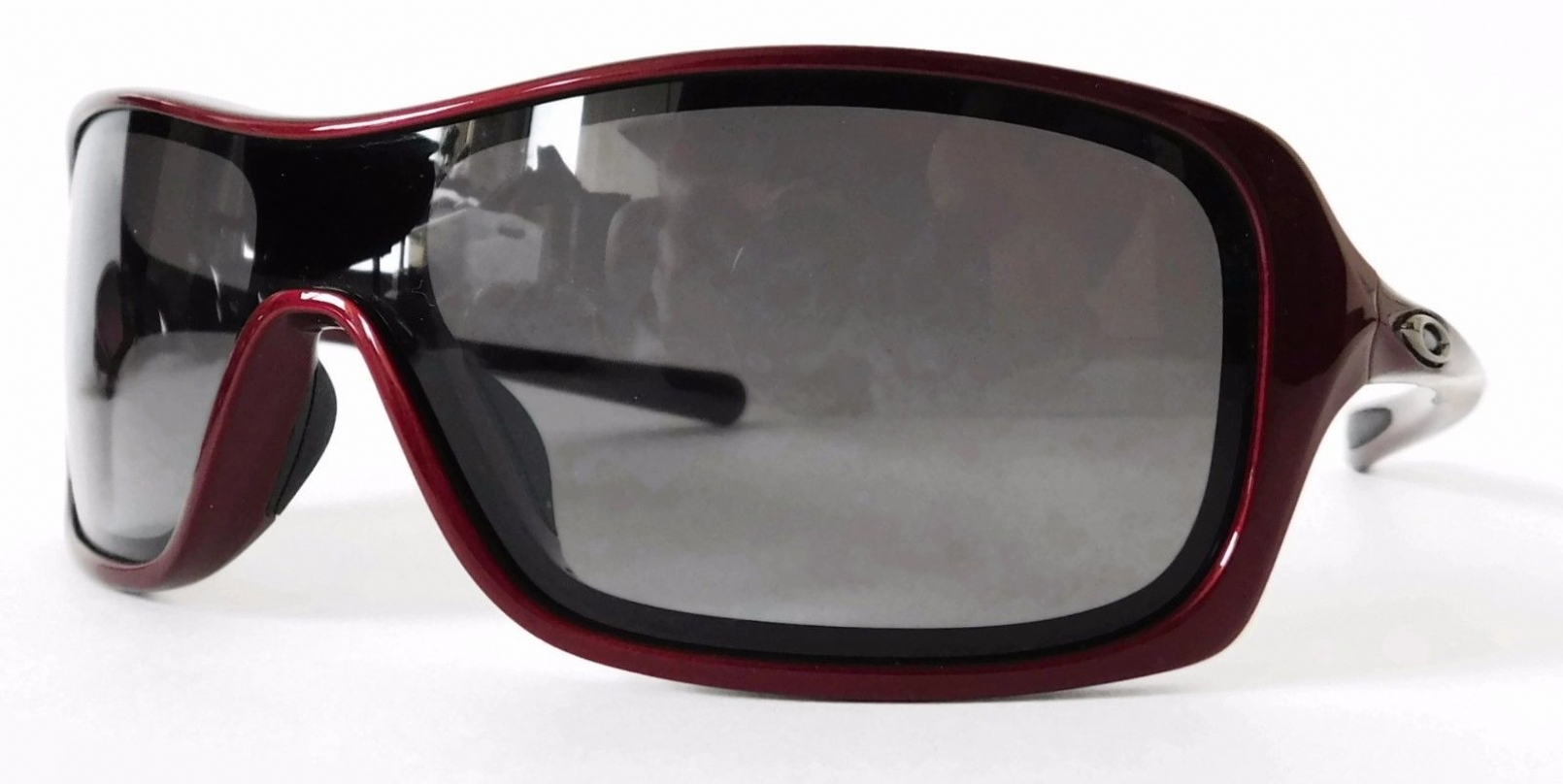 Oakley Sunglasses Break Up Brown/Burgandy Square Frames with Brown Lenses Amazon.com: Oakley Woman Sunglasses Amethyst Frame, G40  main image 2