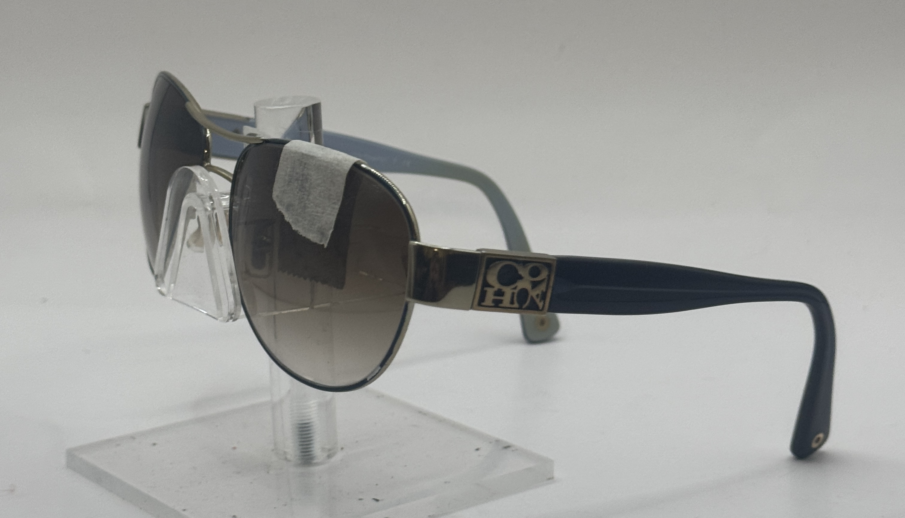 Clearance Coach Charity Hc7009q L024 Sunglasses display picture 3